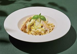 Ֆետուչինի Հավով